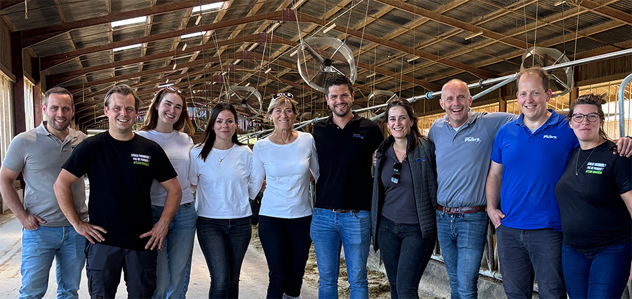 Team photo website 3